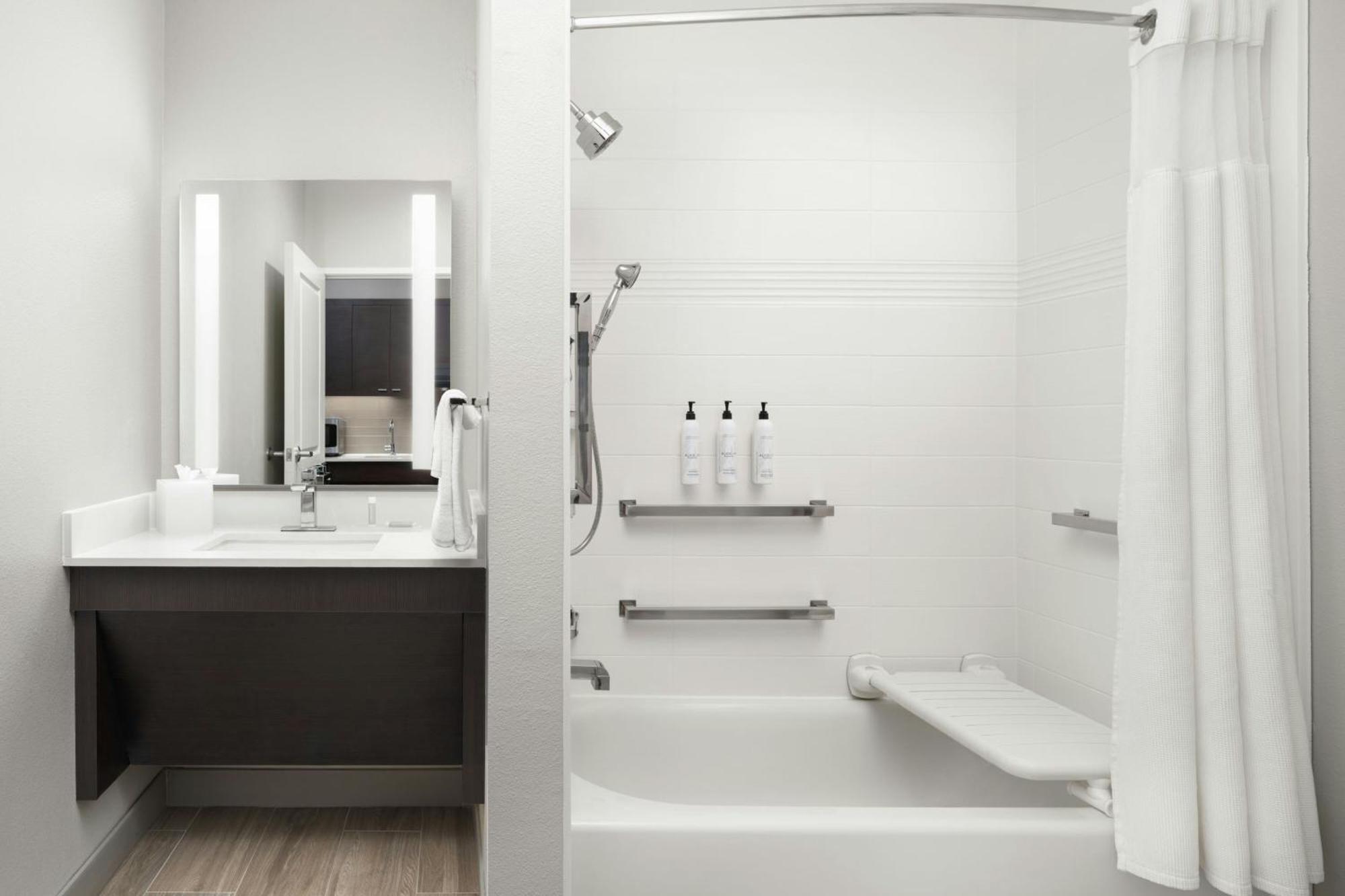 Towneplace Suites By Marriott Houston Hobby Airport Ngoại thất bức ảnh